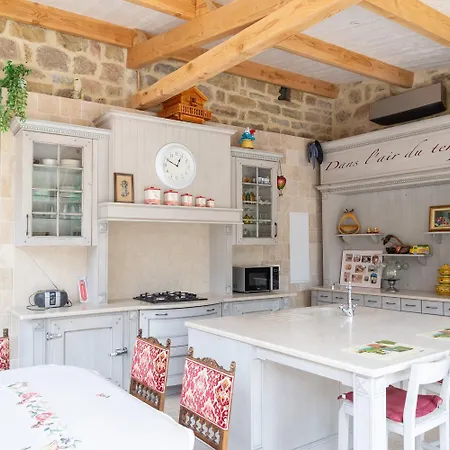 La Maison Bleue 4/6 Personnes Saint-Étienne-du-Valdonnez