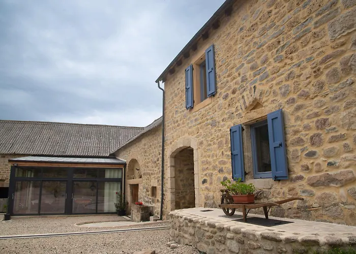 La Maison Bleue 4/6 Personnes Дом отдыха Saint-Etienne-du-Valdonnez